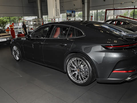 2026�� Panamera ������ 2.9T