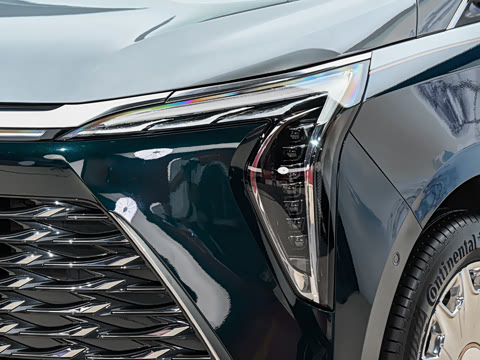 2027�� 2.0T ���������