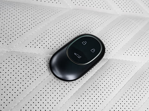 2026�� ��Ȼ�澳�� 100kWh Touring