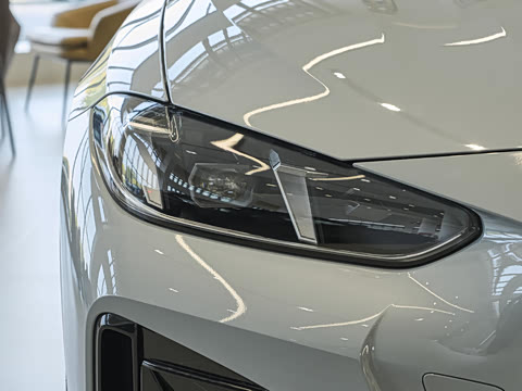 2026�� 430i Gran Coupe M�˶���ҹ��װ