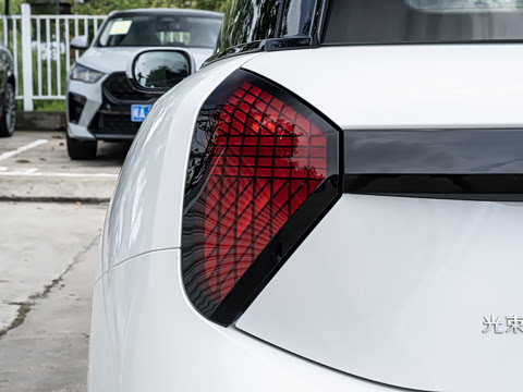 2026�� 463km COOPER SE ����������