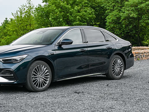 2026�� 220km ������ҫ��