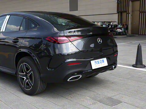 2026�� GLC 260 4MATIC ����SUV