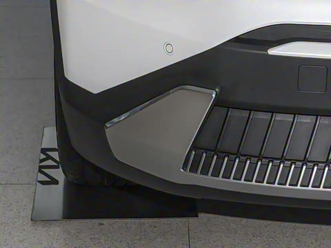 2025�� 720 Light