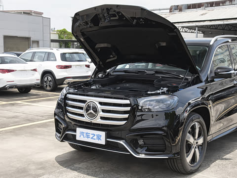 2026�� �Ŀ� GLS 450 4MATIC ������