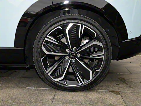 2025�� ����600 Max