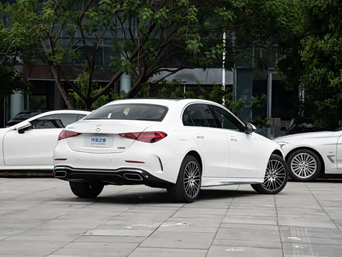 2026�� C 260 L �˶������