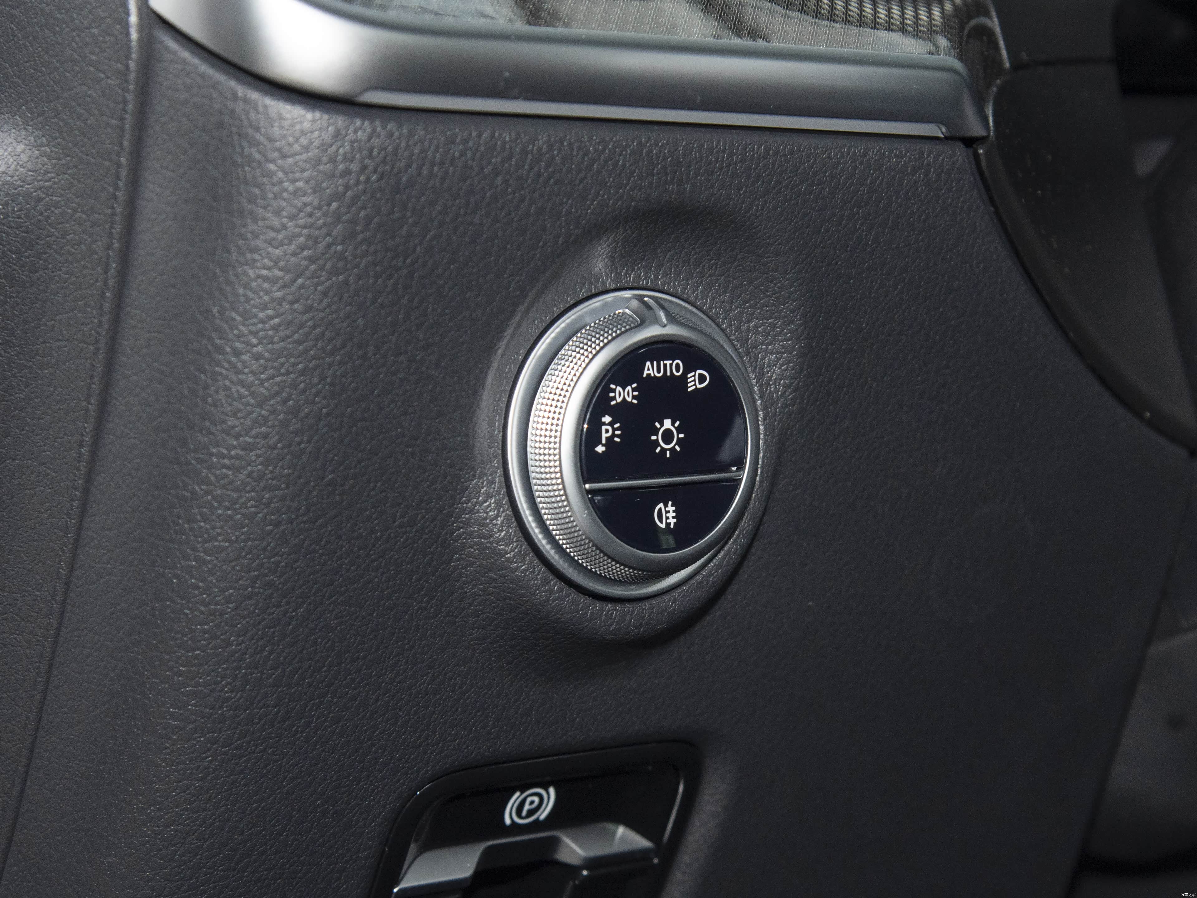 Mercedes-Benz C, миниатюра 15