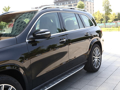 2025�� �Ŀ� GLS 450 4MATIC ������