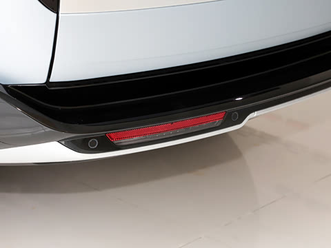 2026�� 3.0 L6 400PS AB�����