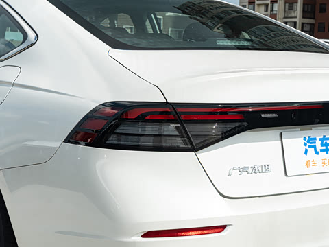 2025�� �˶�ϵ�� 260TURBO ���ʰ�