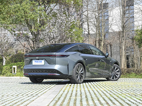 2026�� 710 Ultra�����״��