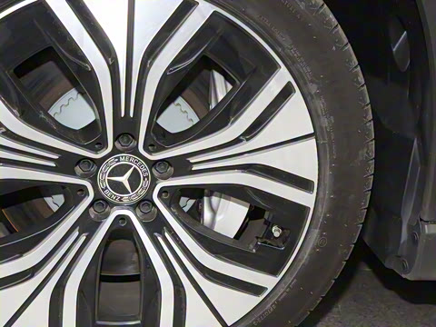 2026�� 500 4MATIC ������