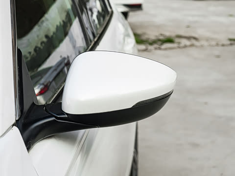 2025�� 2.0L e:PHEV ����