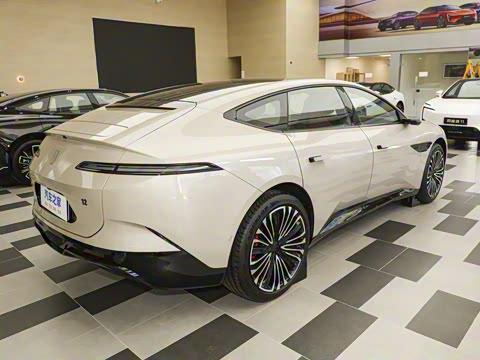 2026�� Max �����