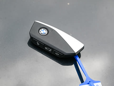 2026�� 225L M�˶���װ