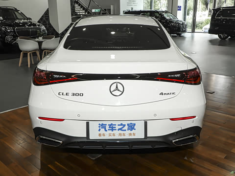 2025�� CLE 300 4MATIC �����ͽ��ܳ�