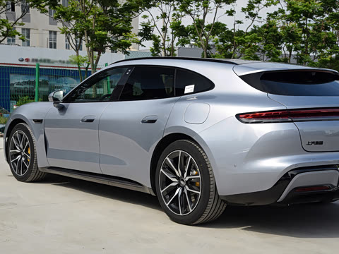 2026�� Max