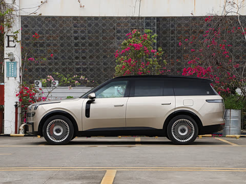 2026�� 2.0T Ultra 5��