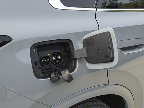 2025�� 185KM�����