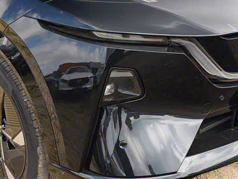 2025�� ����200 Pro