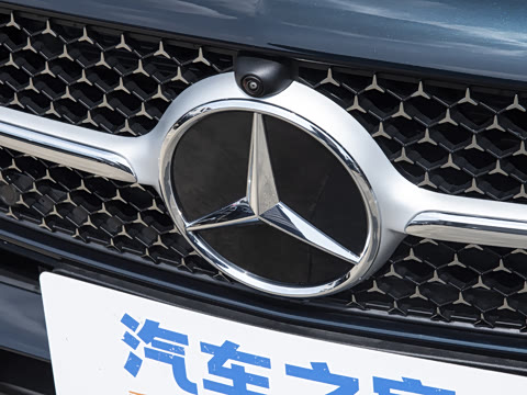 2026�� C 260 L �˶��ر��