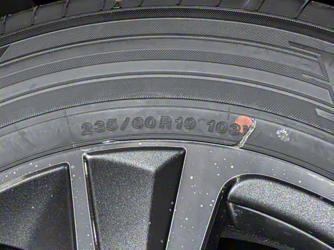 2026�� 300 ����������