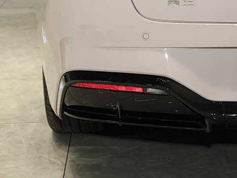 2025�� 630 Lite��