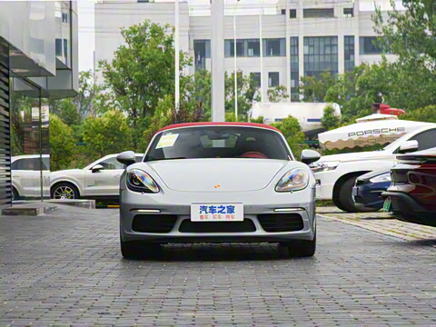 2022�� Boxster S 2.5T