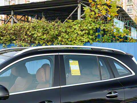 2026�� GLC 300 L 4MATIC ������ 5��