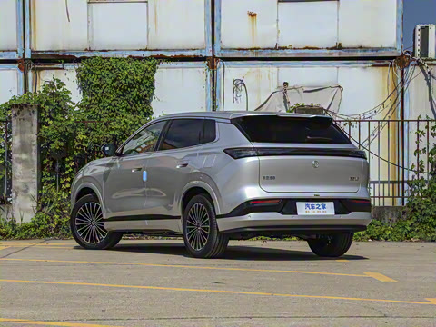 2025�� 185KM�����