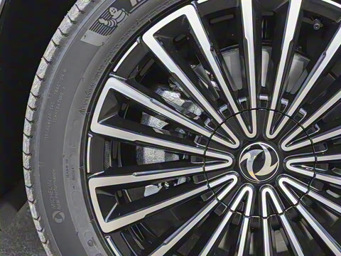 2025�� 185KM�����