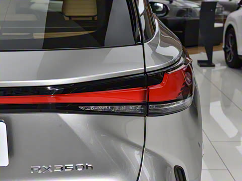 2026�� 350h ����������