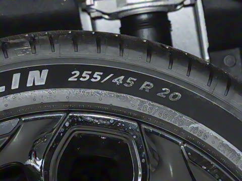 2025�� 625 ������ Max �Ƽ���