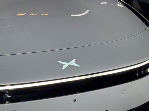 2025�� 750 ���������� Ultra