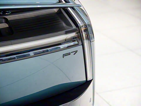 2025�� 702 ������ Ultra