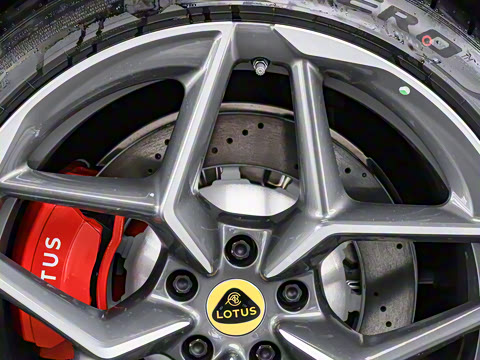 2026�� 600 SE 5��