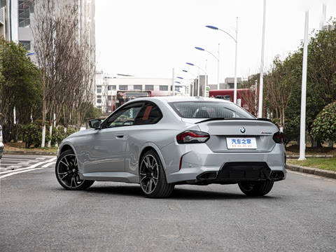 2026�� M240i xDrive