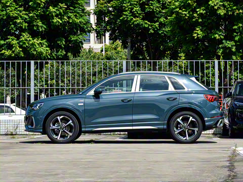 2025�� quattro 45�����ذ� 35TFSI ʱ�ж�����