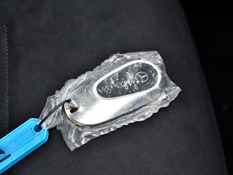 2024�� EQE 53 4MATIC+