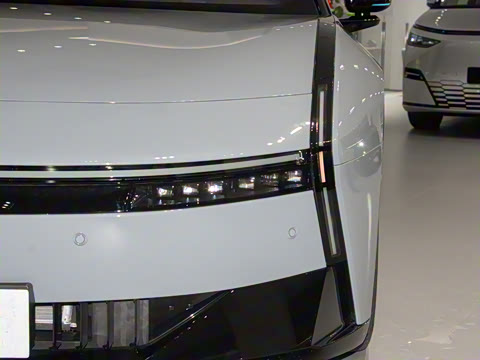 2025�� 702 ������ Ultra