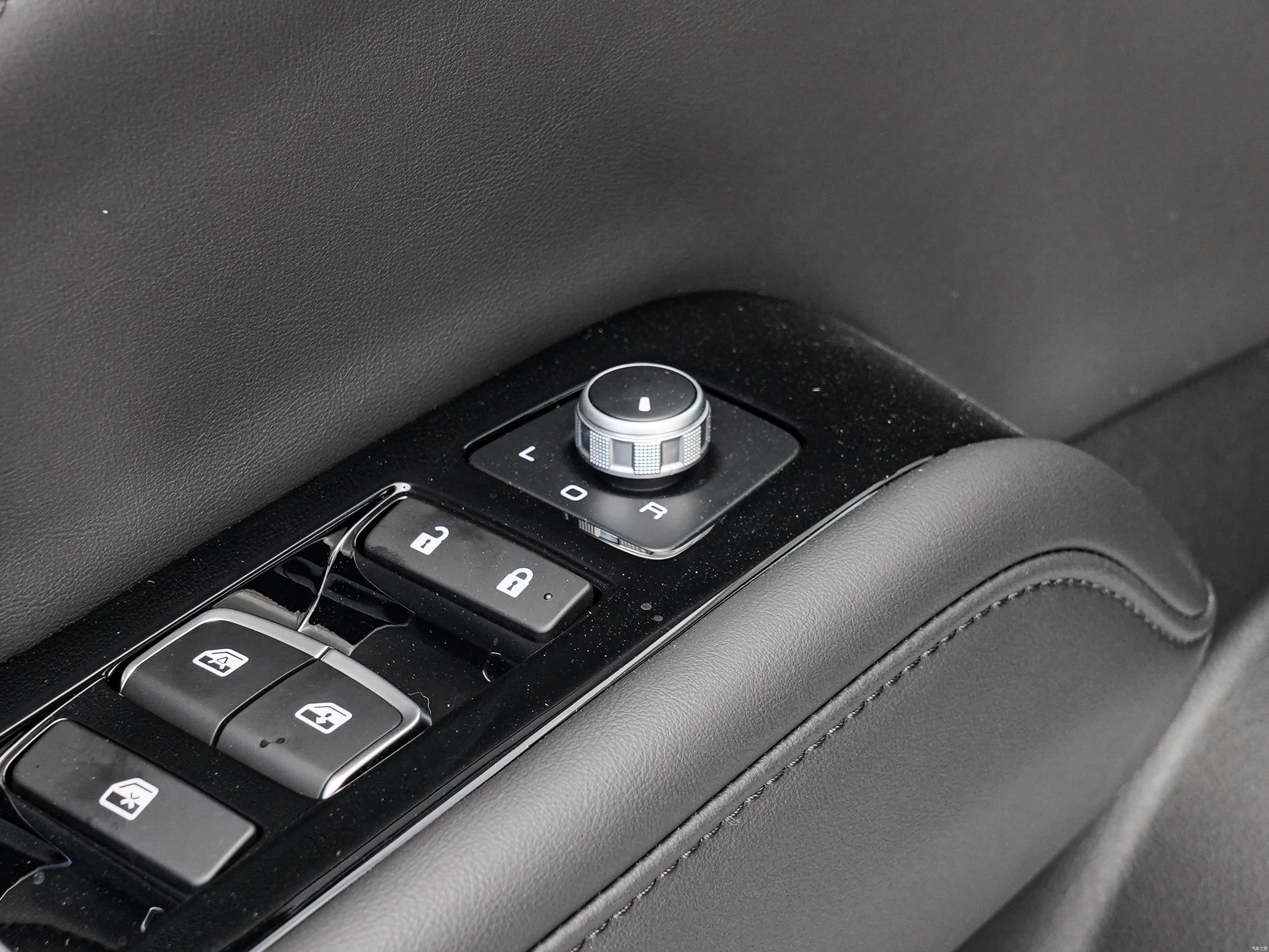 Dongfeng ZNA RICH, миниатюра 25
