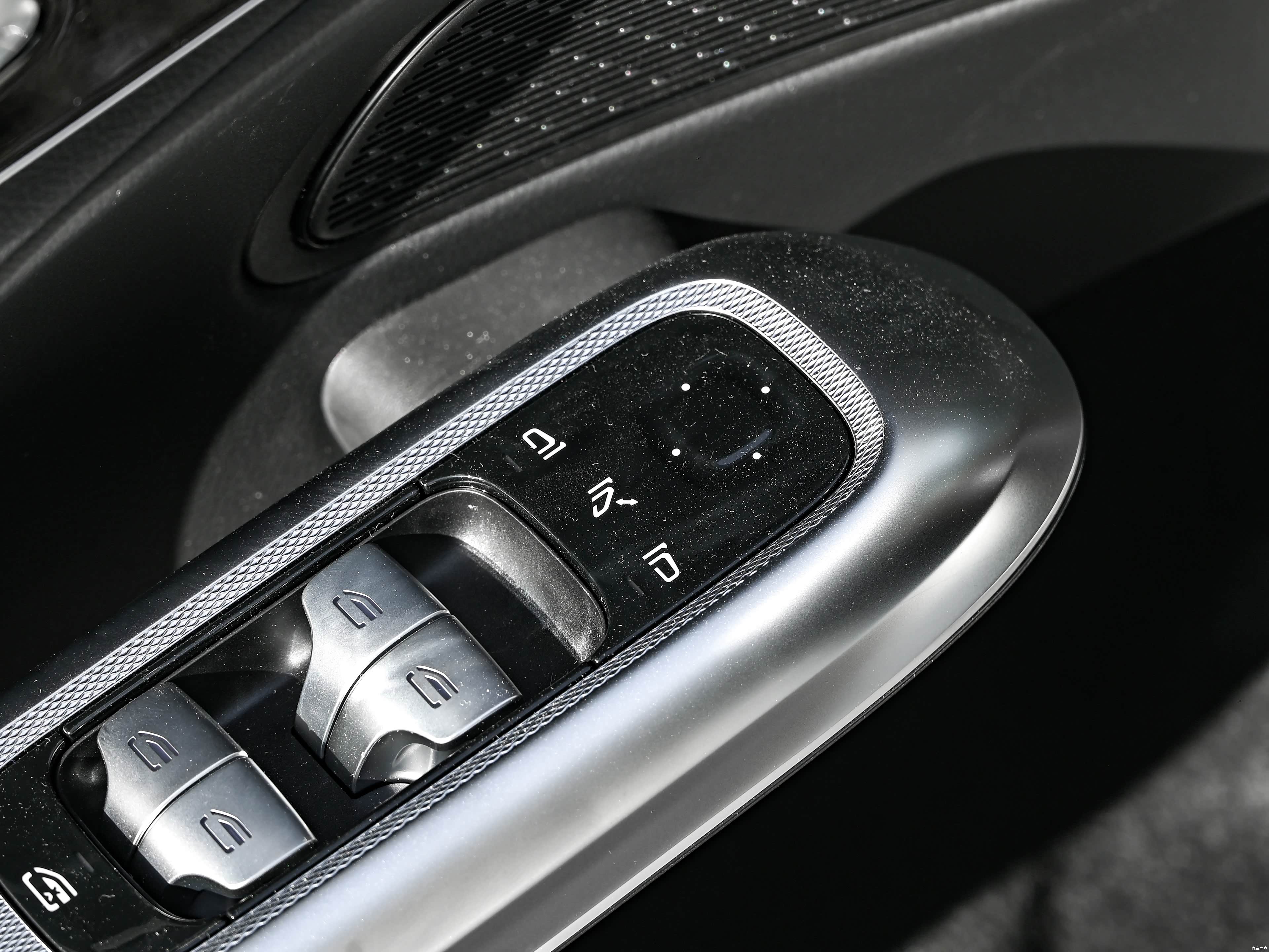 Mercedes-Benz E, миниатюра 26