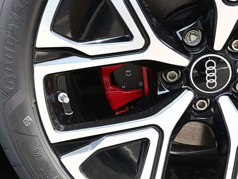 2026�� ���¿� TFSI 150kW ����quattro��