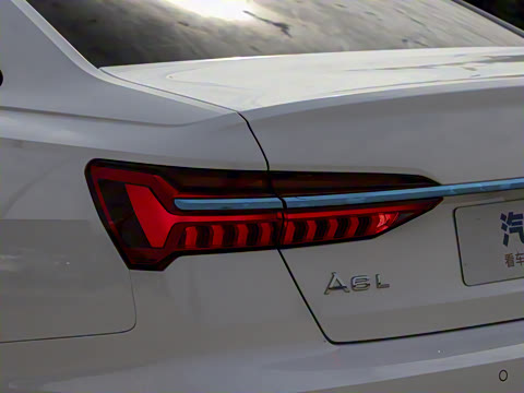 2026 45 TFSI quattro ѡ