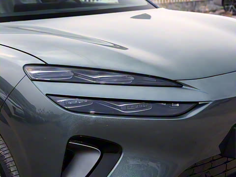 2025�� EV 605�캽Pro��