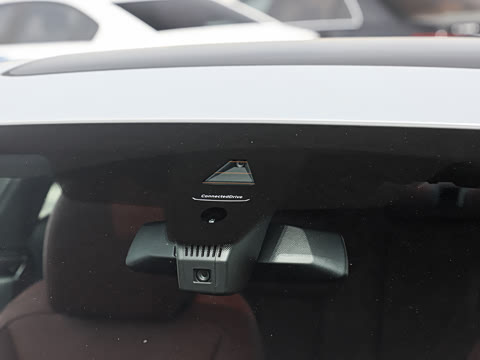 2026�� 430i M�˶���ҹ��װ