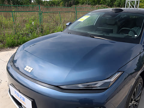 2026�� 225km EM-i Զ�����ǺӰ�
