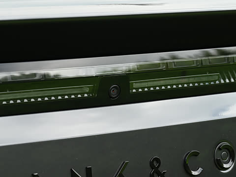 2025�� 240����Ultra