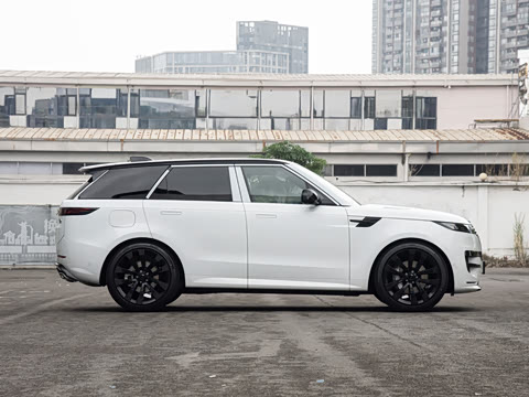 2026�� 400PS Dynamic SE